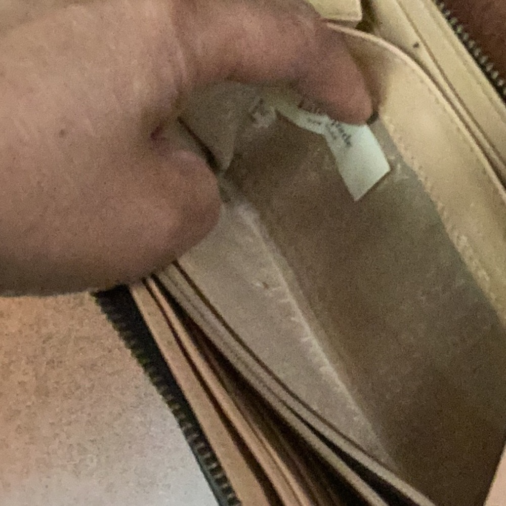 Kate Spade Black Zip-Around Wallet - Picture 11 of 13